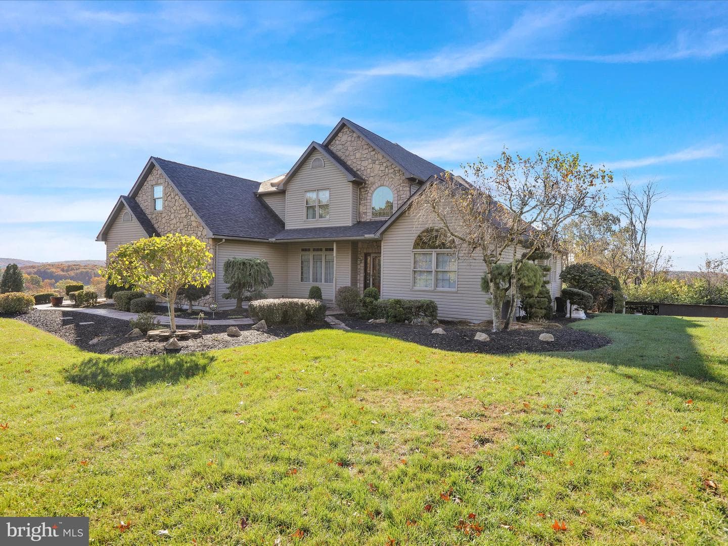 38 Grandview Road photo 1