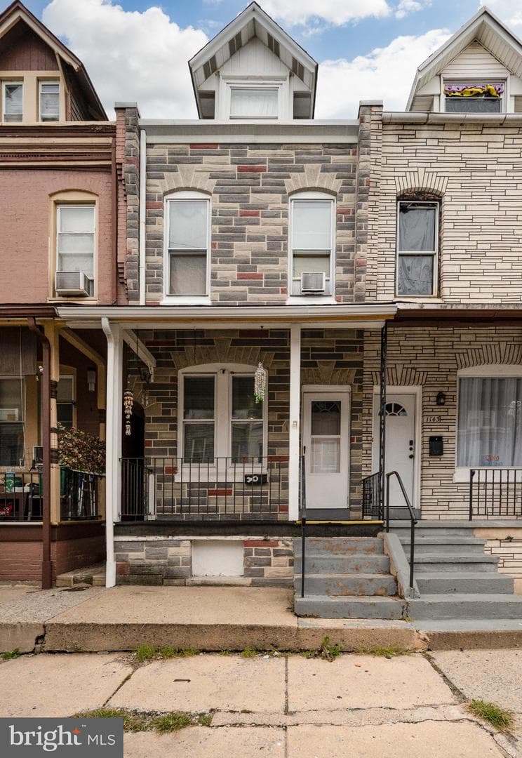1145 Mulberry Street photo 1