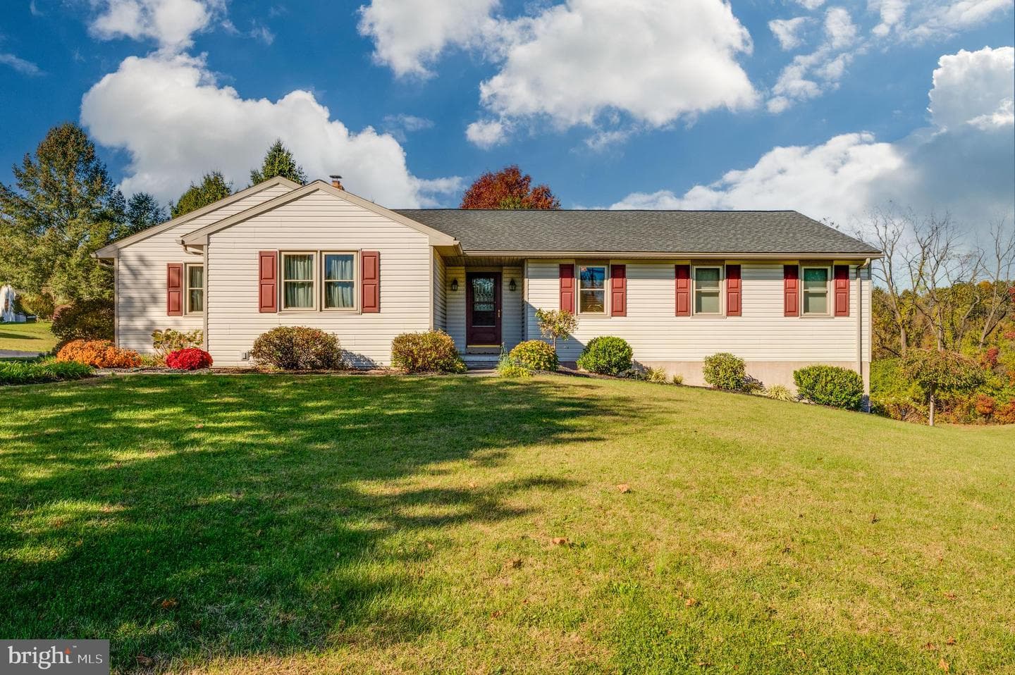 1001 Mill Road photo 1