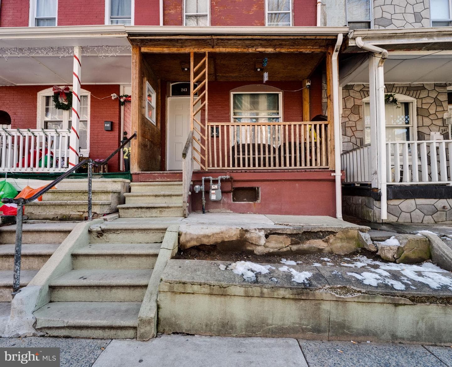 243 Pear Street photo 1