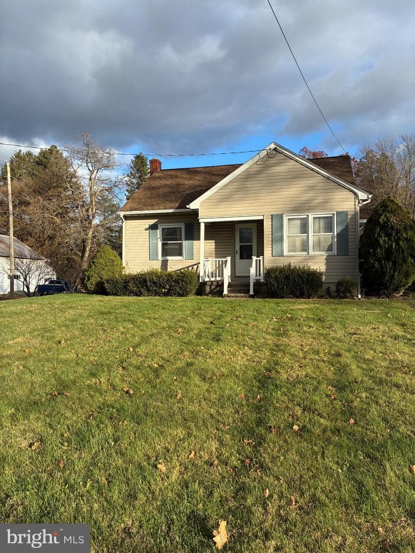 4430 New Holland Road photo 1