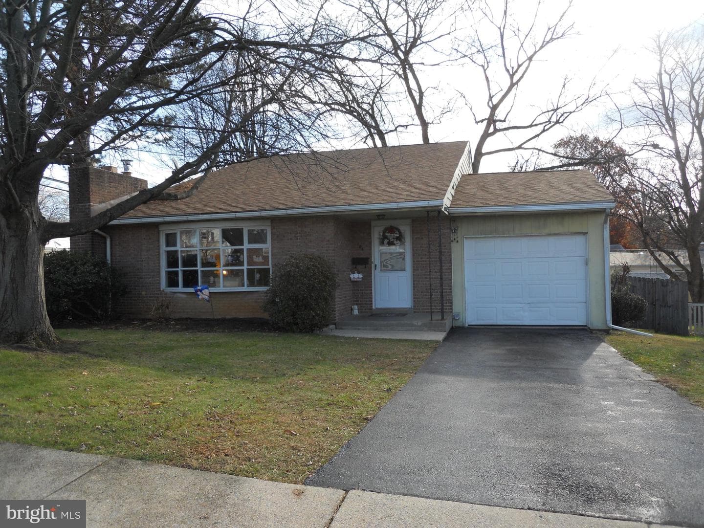 164 Oberlin Avenue photo 1