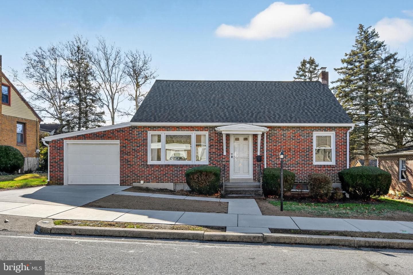 228 E Gaul Street photo 1