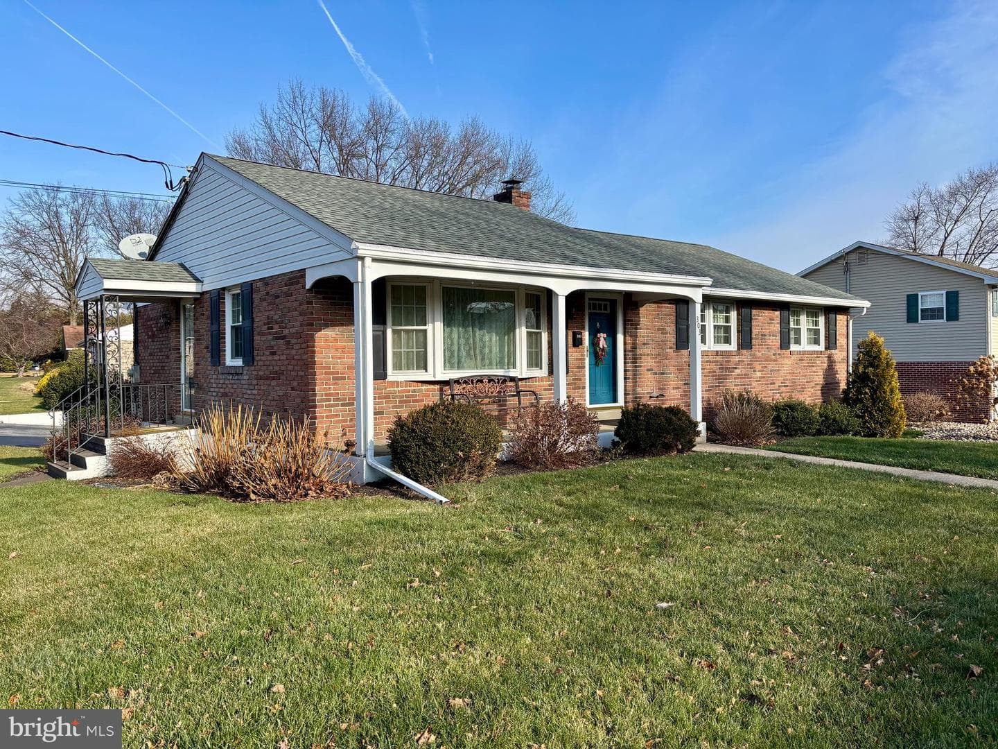 303 E 5th Street photo 1