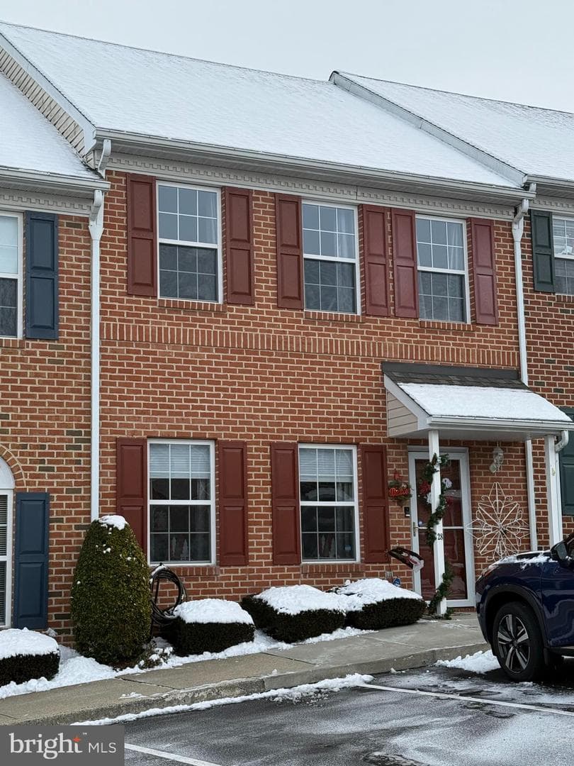28 Charlemont Court photo 1