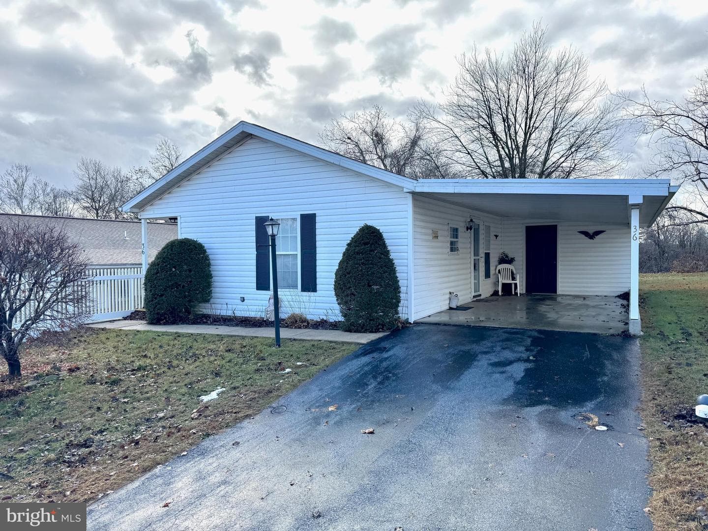 36 Westview Terrace photo 1