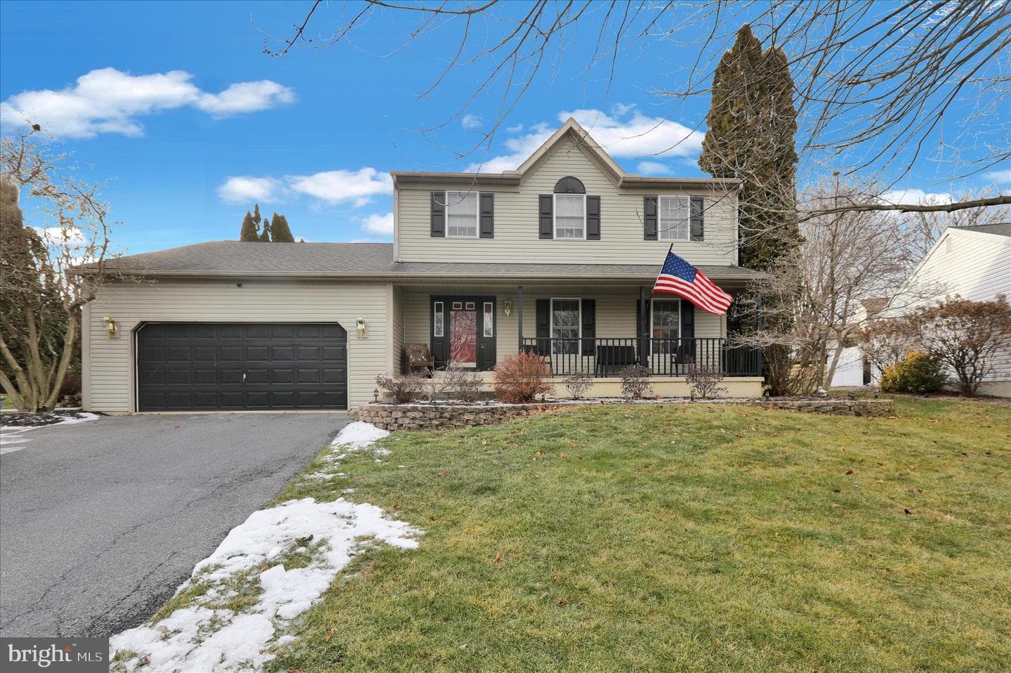 125 Shire Lane photo 1