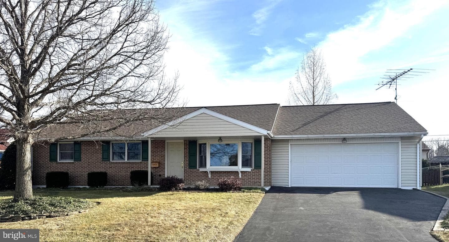 2904 Gerard Avenue photo 1