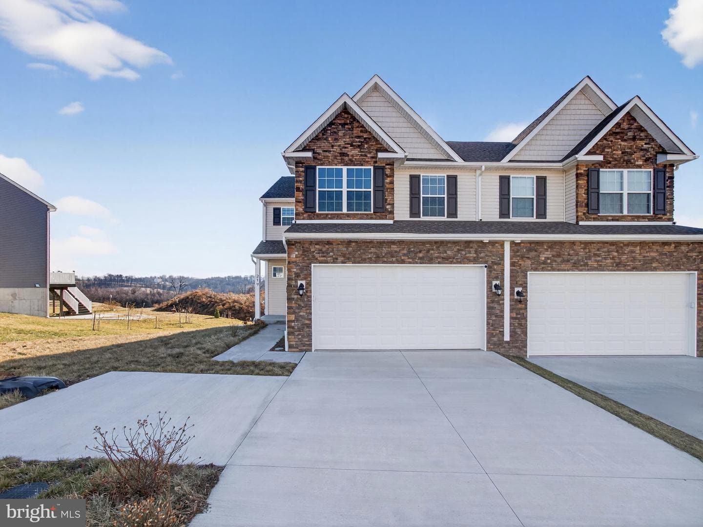 219 Sunglo Drive