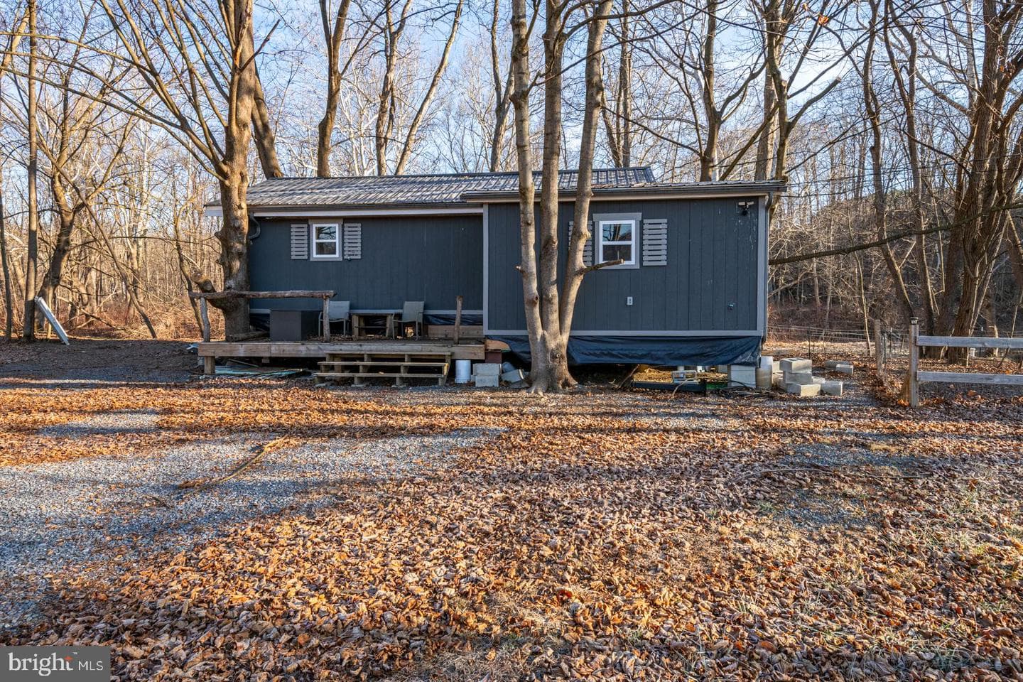 448 Creek Lane photo 1