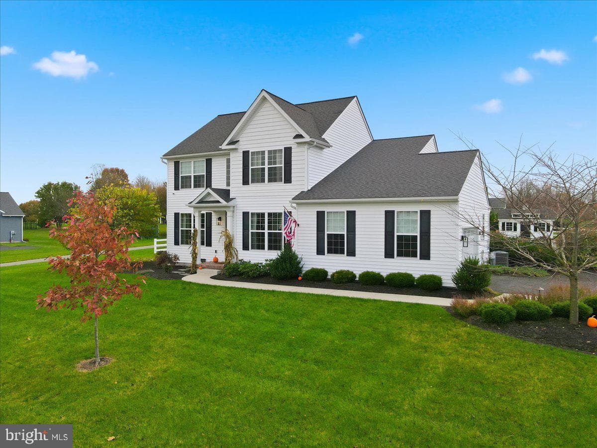 14 Avalon Circle photo 1
