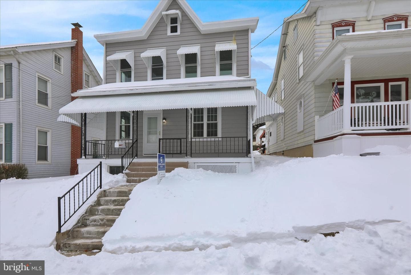 42 Chestnut Street photo 1