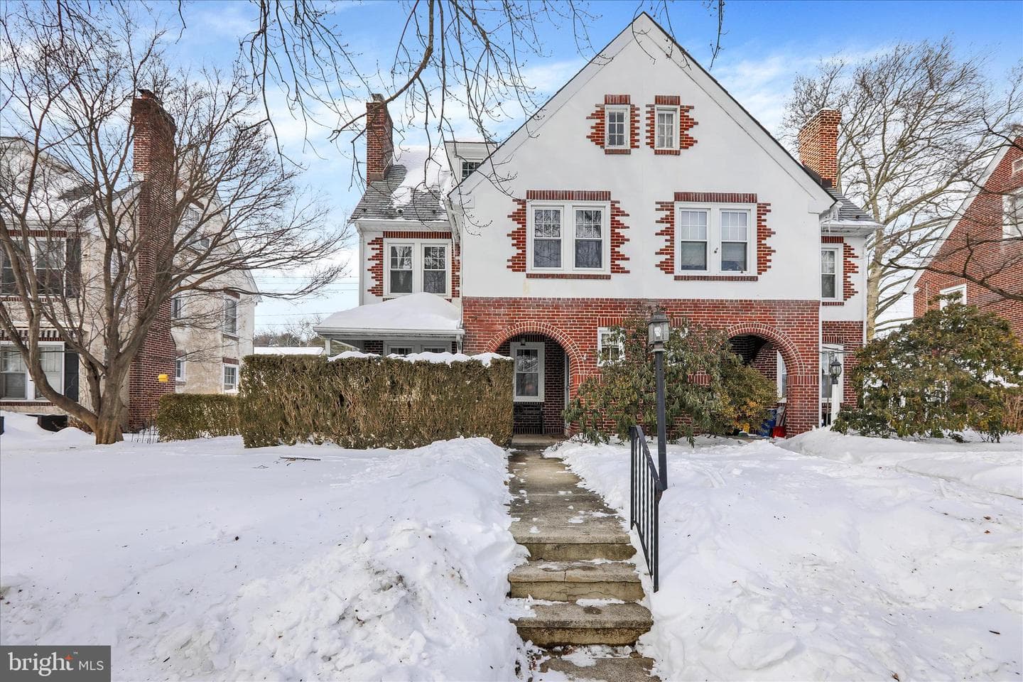 1415 Delaware Avenue photo 1