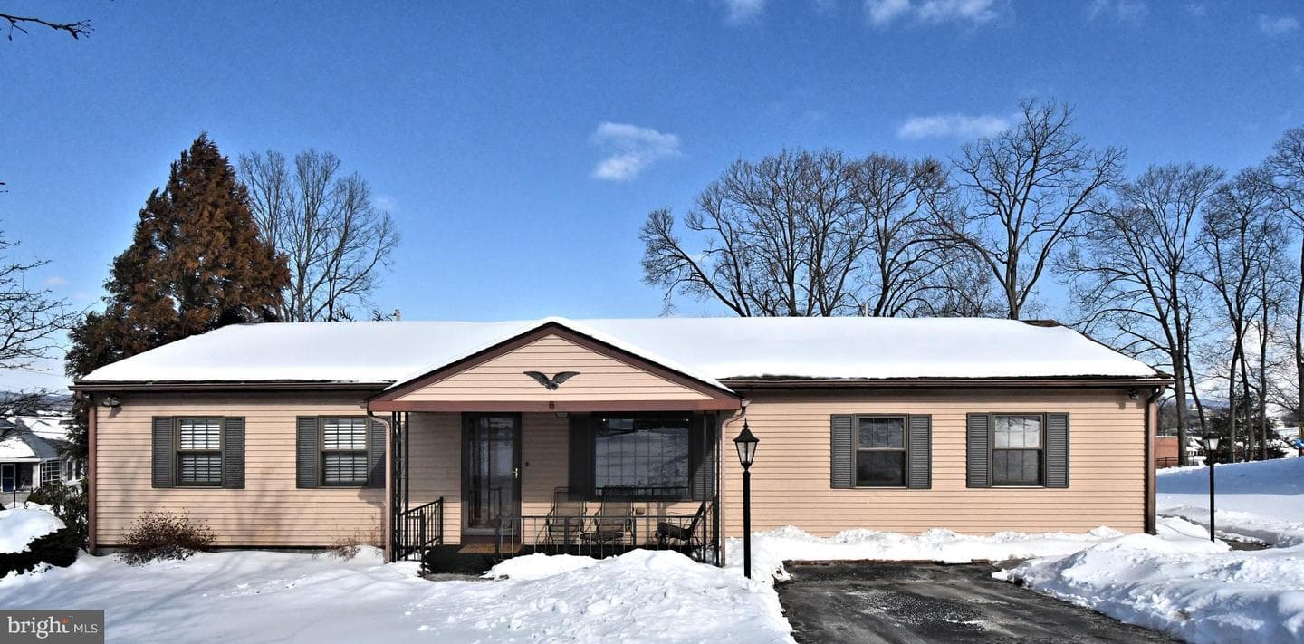 451 Silver Brook Drive photo 1
