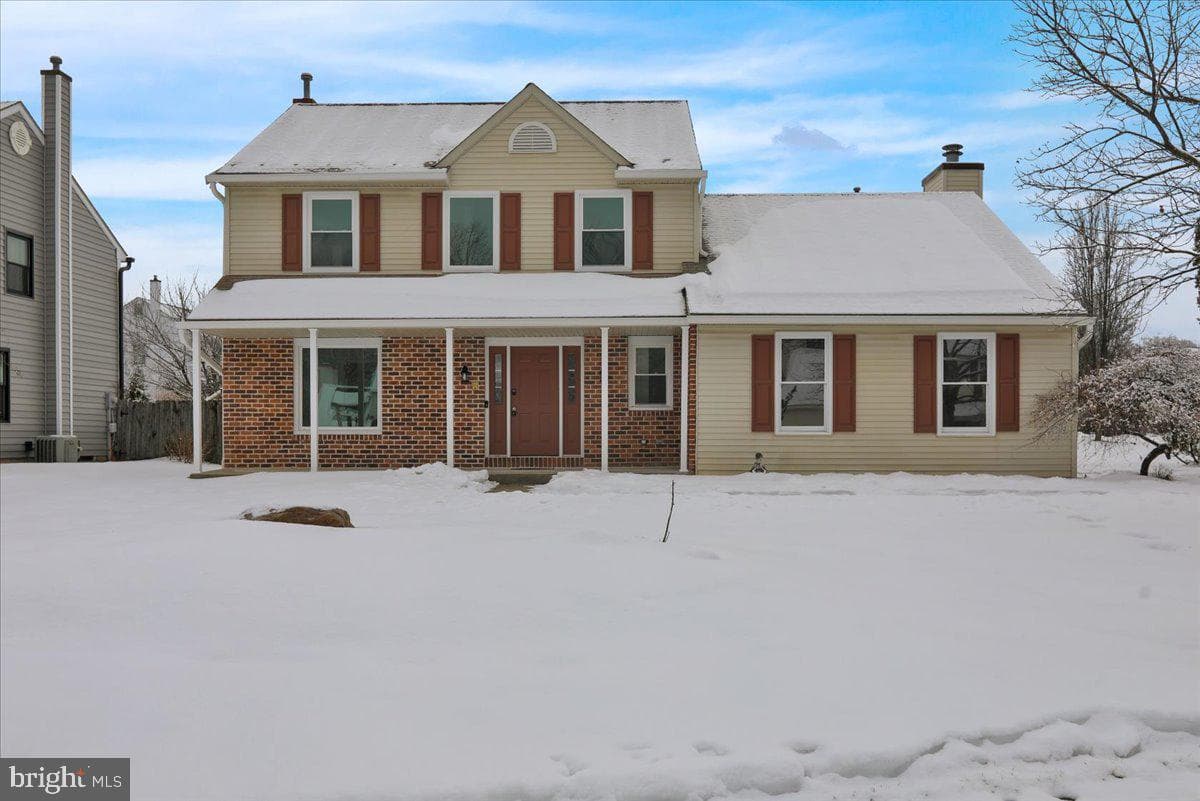 116 S Kelly Drive photo 1