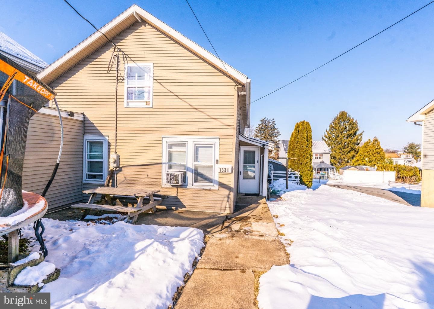 1331 New Holland Road