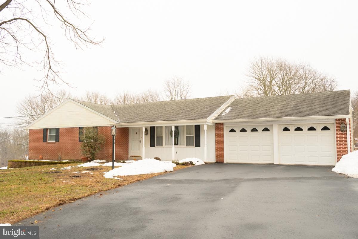 47 Weavertown Lane photo 1