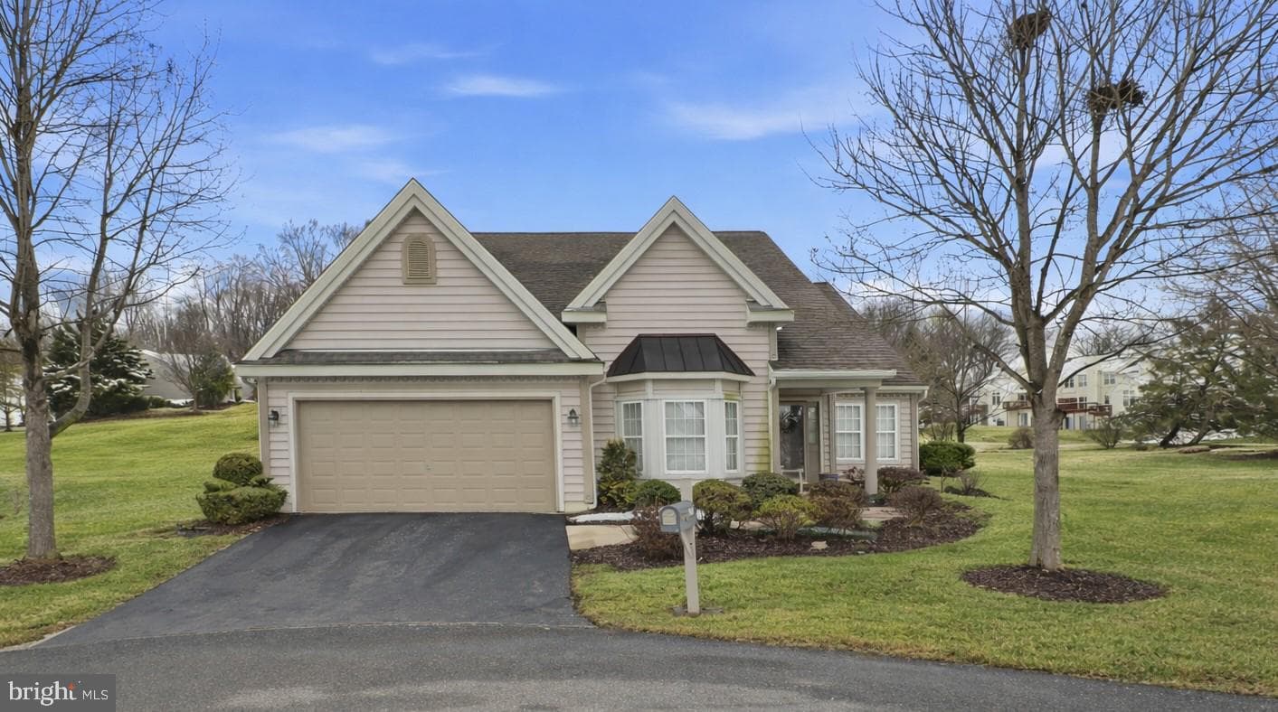 309 Charleston Lane photo 1