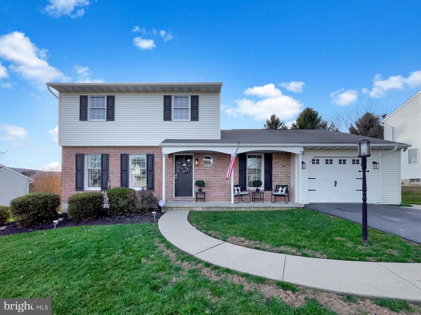 192 Faith Drive photo 1
