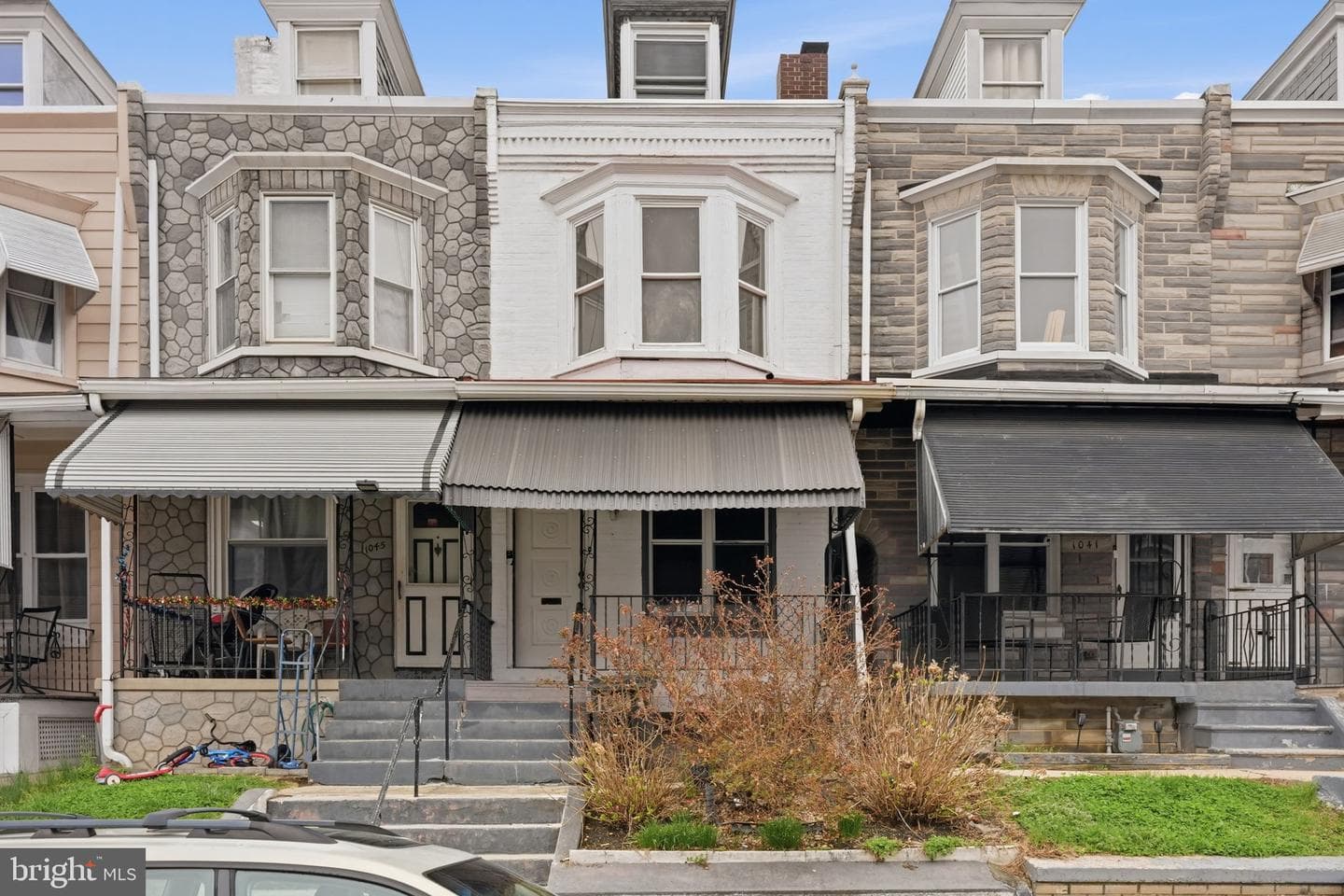 1043 Mulberry Street photo 1