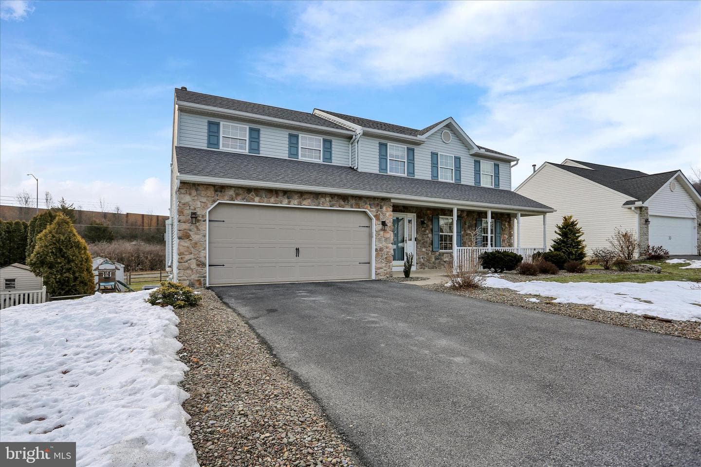2403 John Henry Drive photo 1