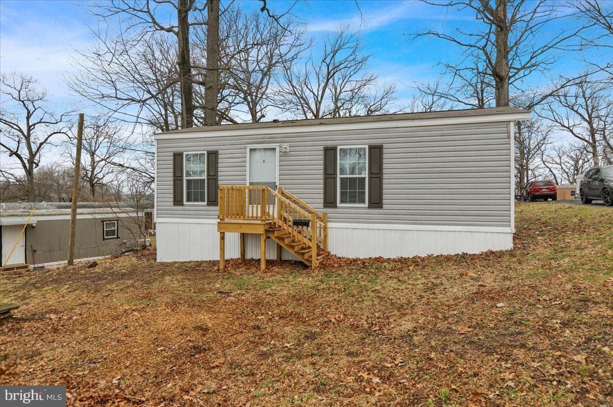 88 Upper Loop Road photo 1