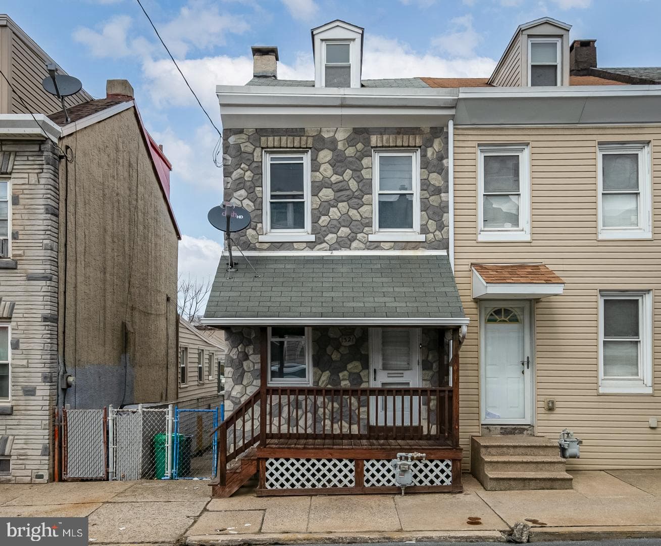 1321 Cotton Street photo 1