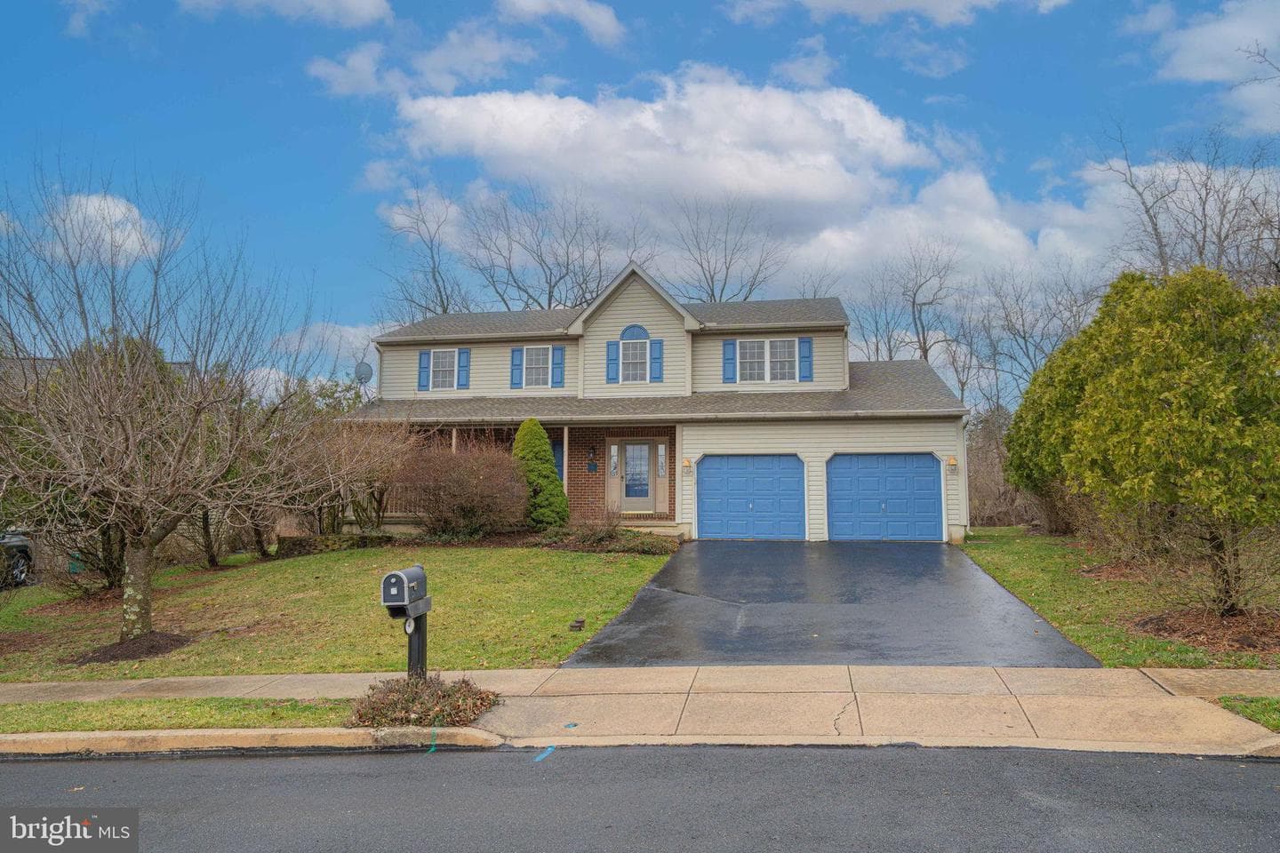 40 Elk Court photo 1