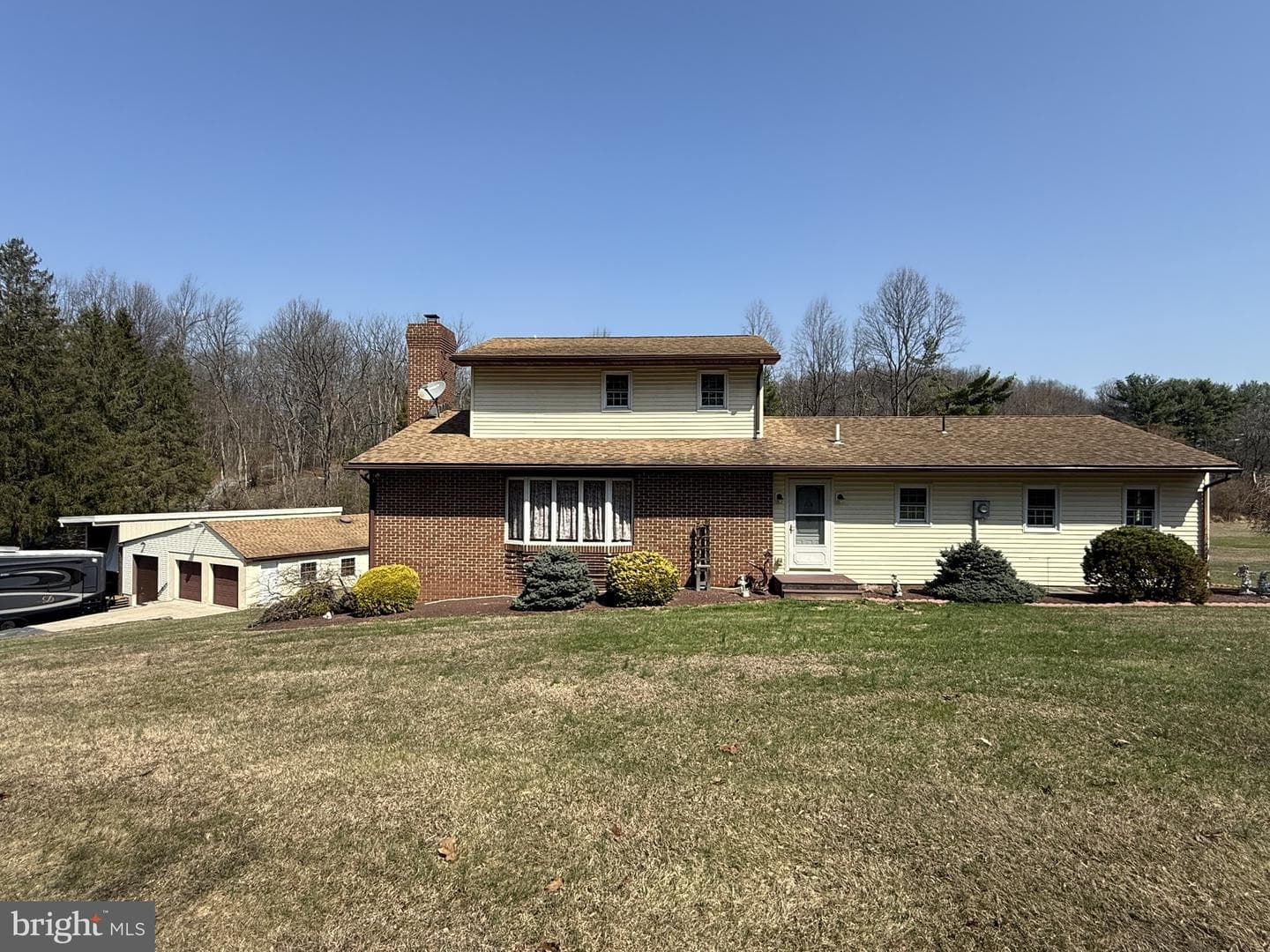 435 Westley Road photo 1