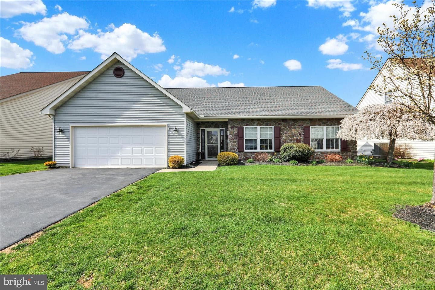 162 N Cacoosing Drive