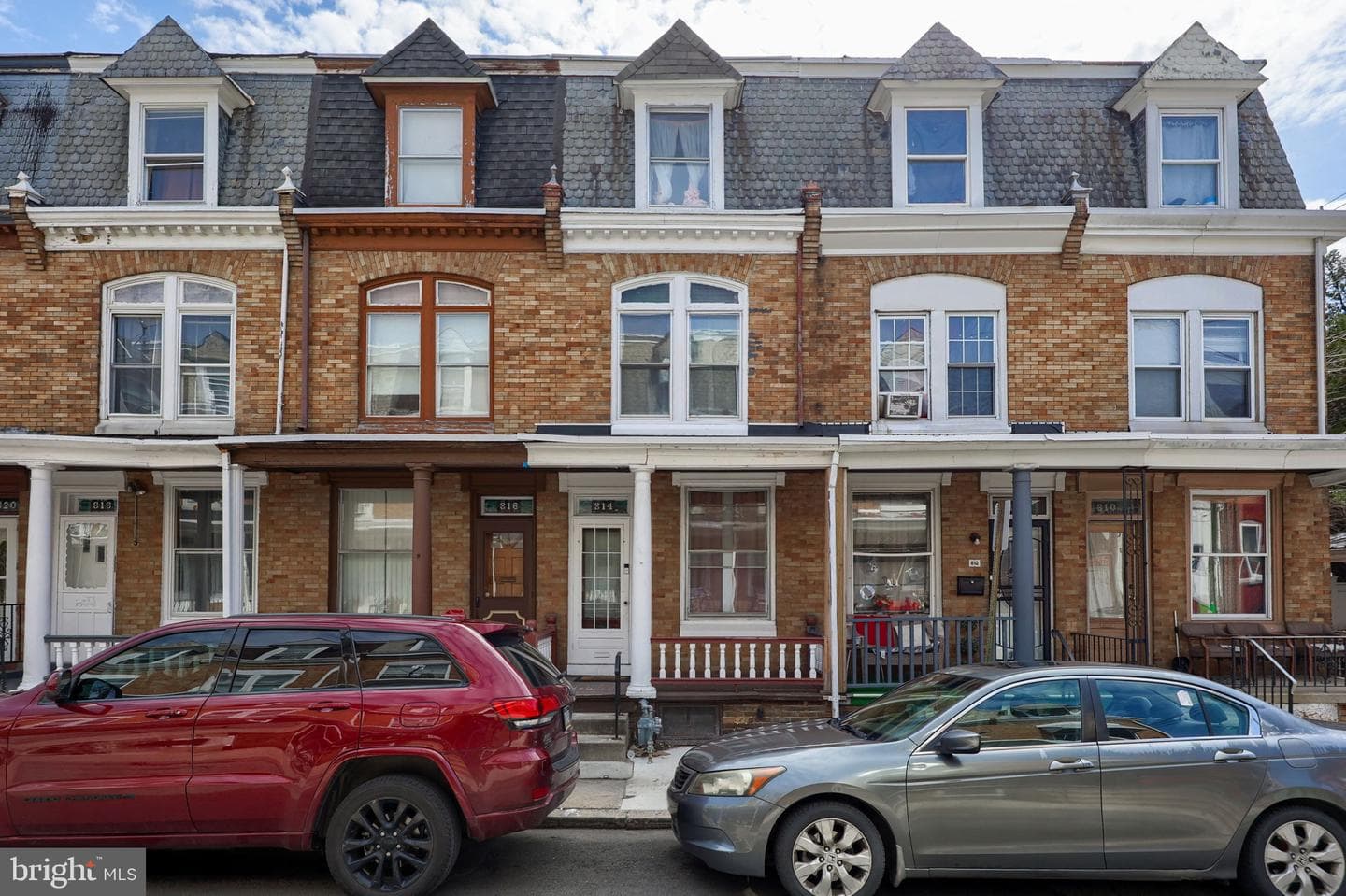 814 Master Street
