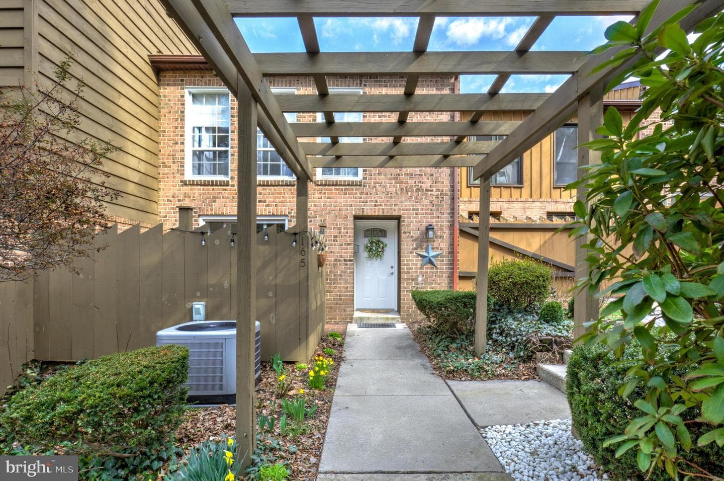 165 Oakmont Court
