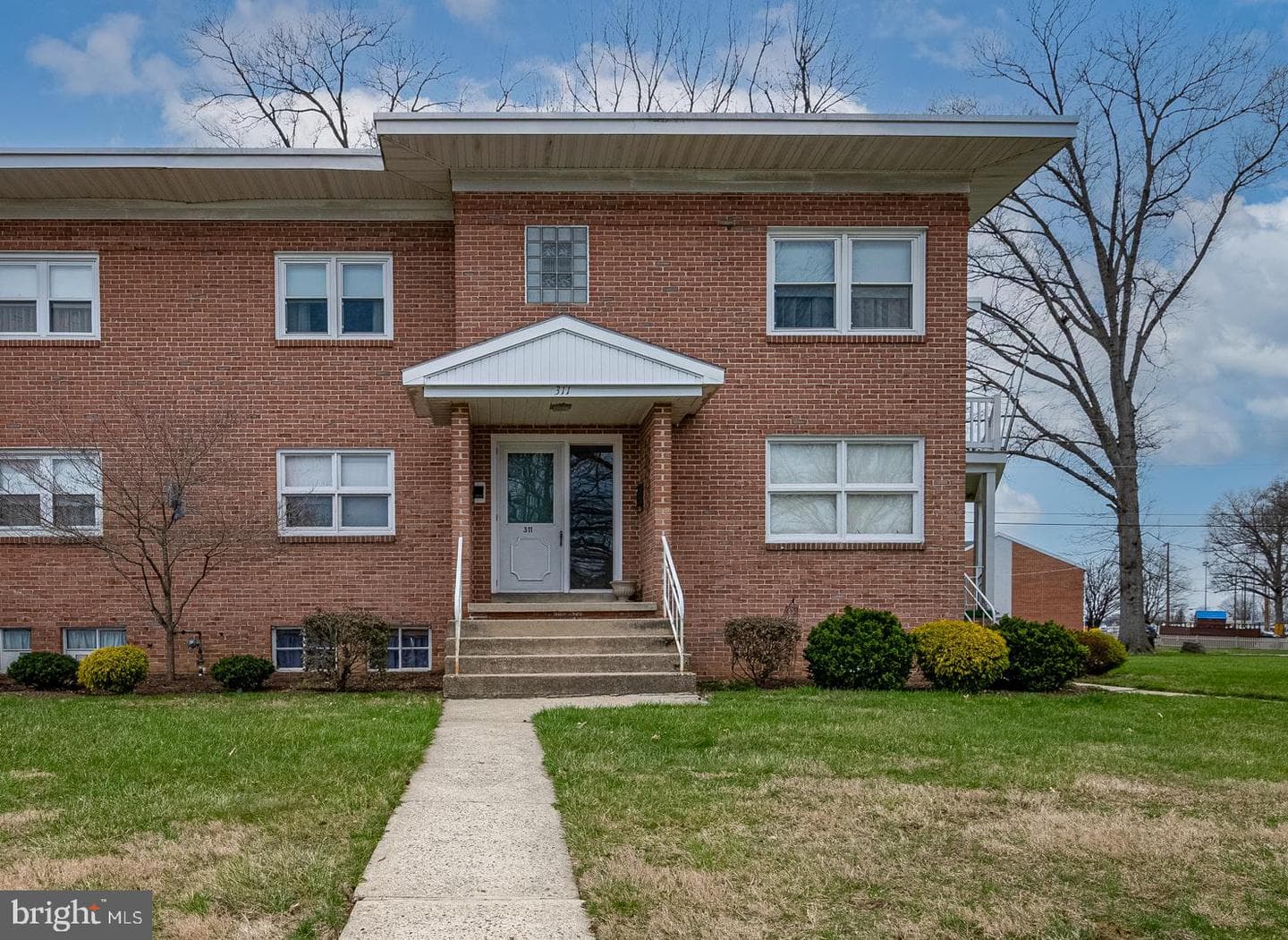 311 Mifflin Boulevard photo 1