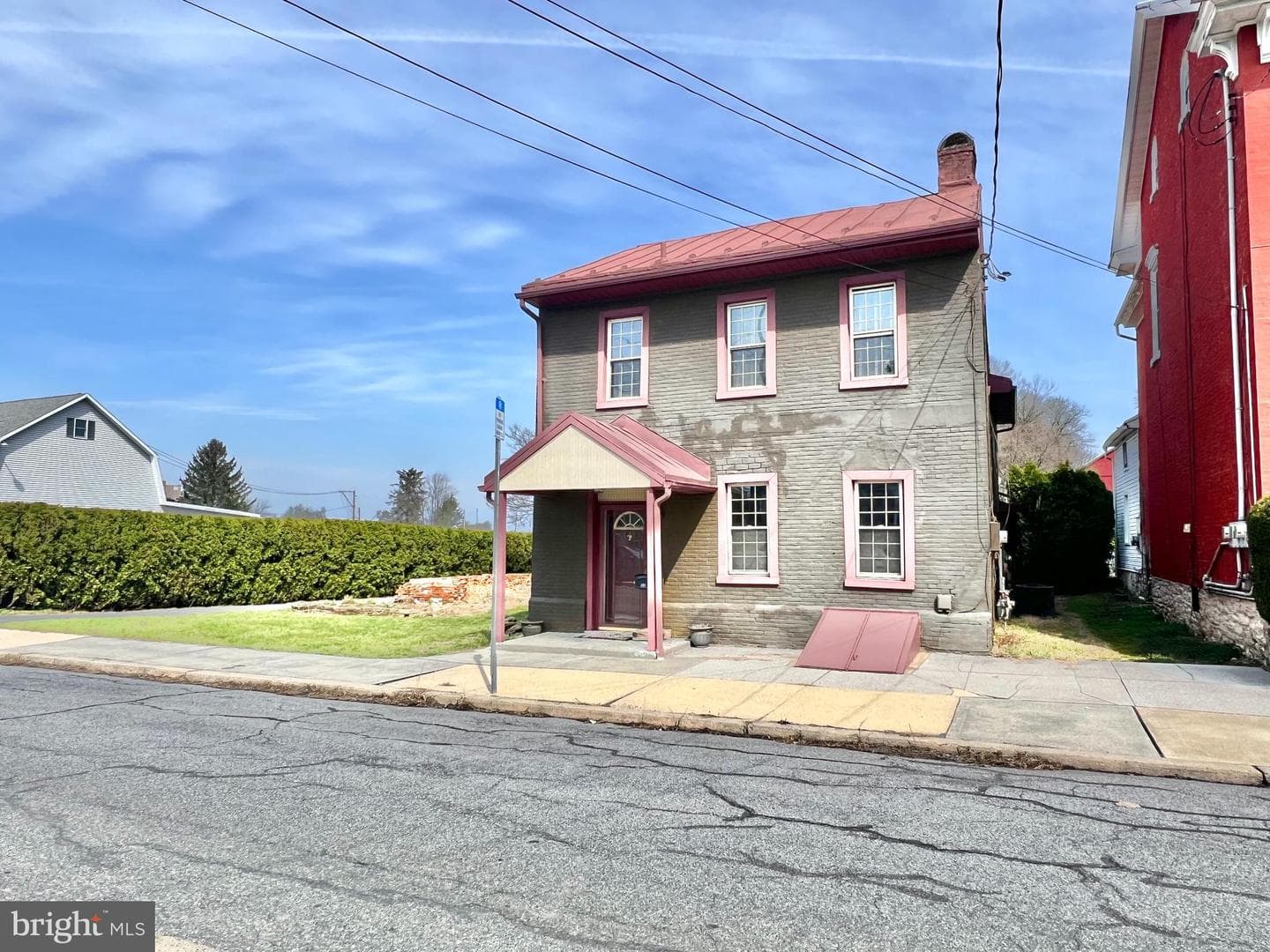 203 W Franklin Street