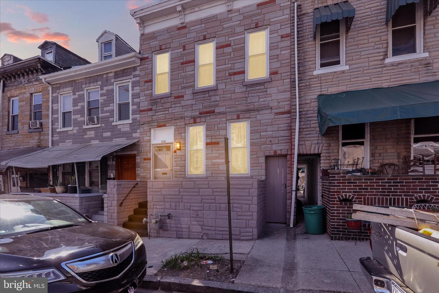 218 N Front Street