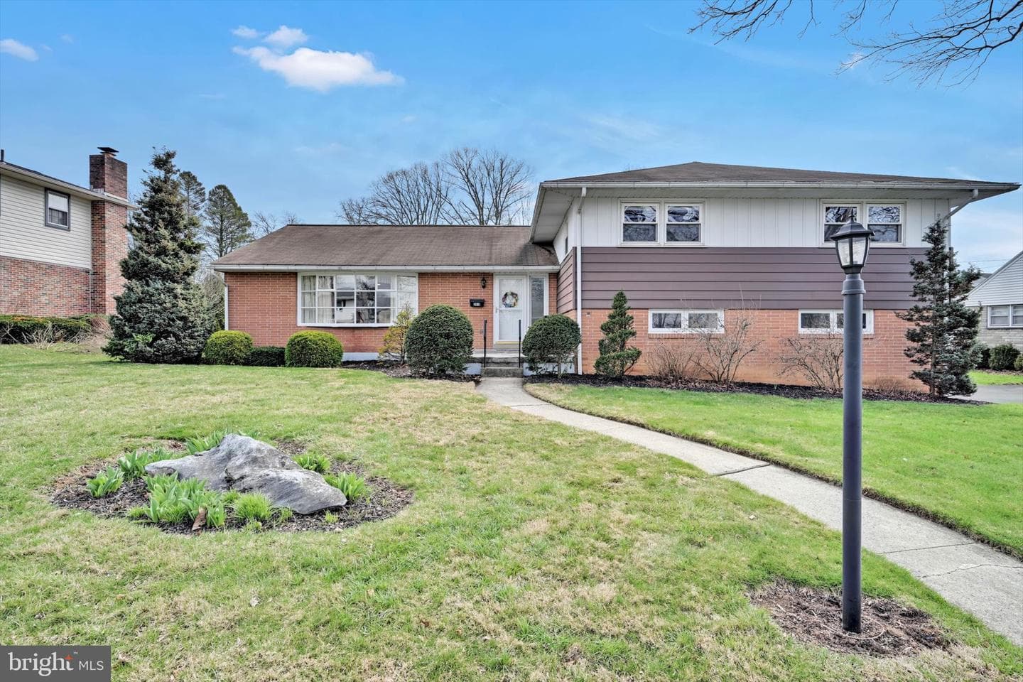 2910 Curtis Road photo 1