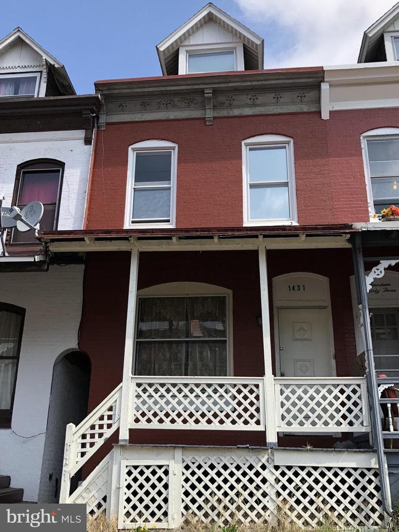 1431 Muhlenberg Street photo 1