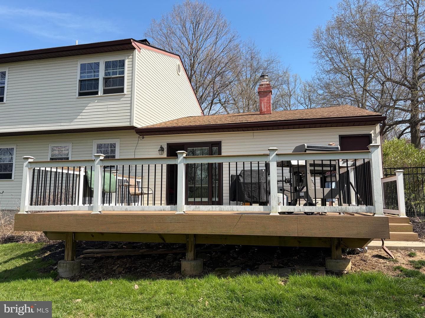 16 Matthew Drive