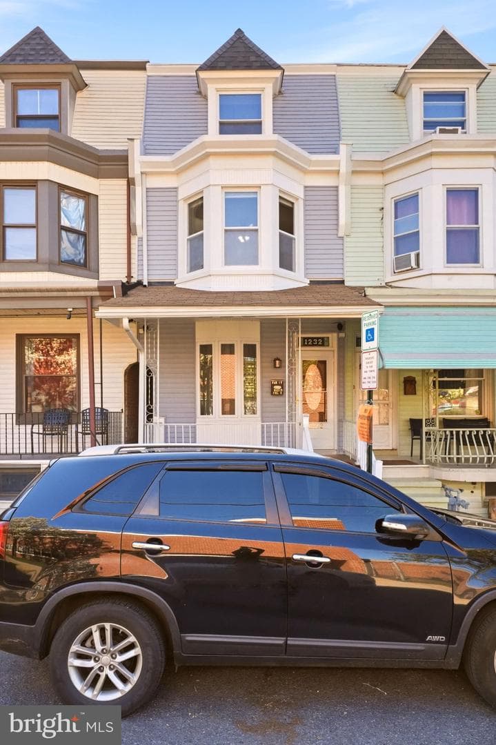 1232 Locust Street photo 1