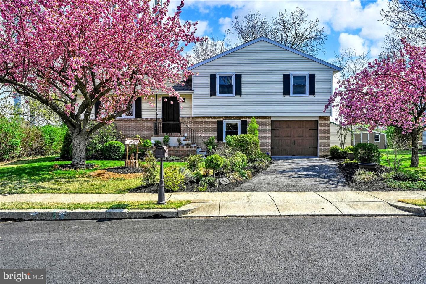 902 Suellen Drive