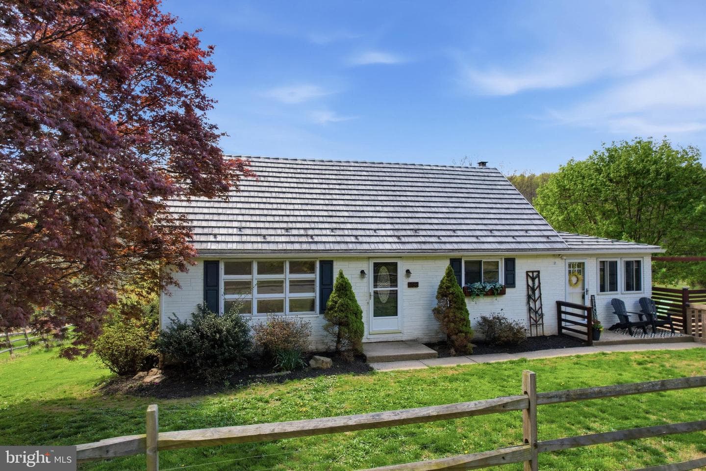 238 Kemp Road photo 1
