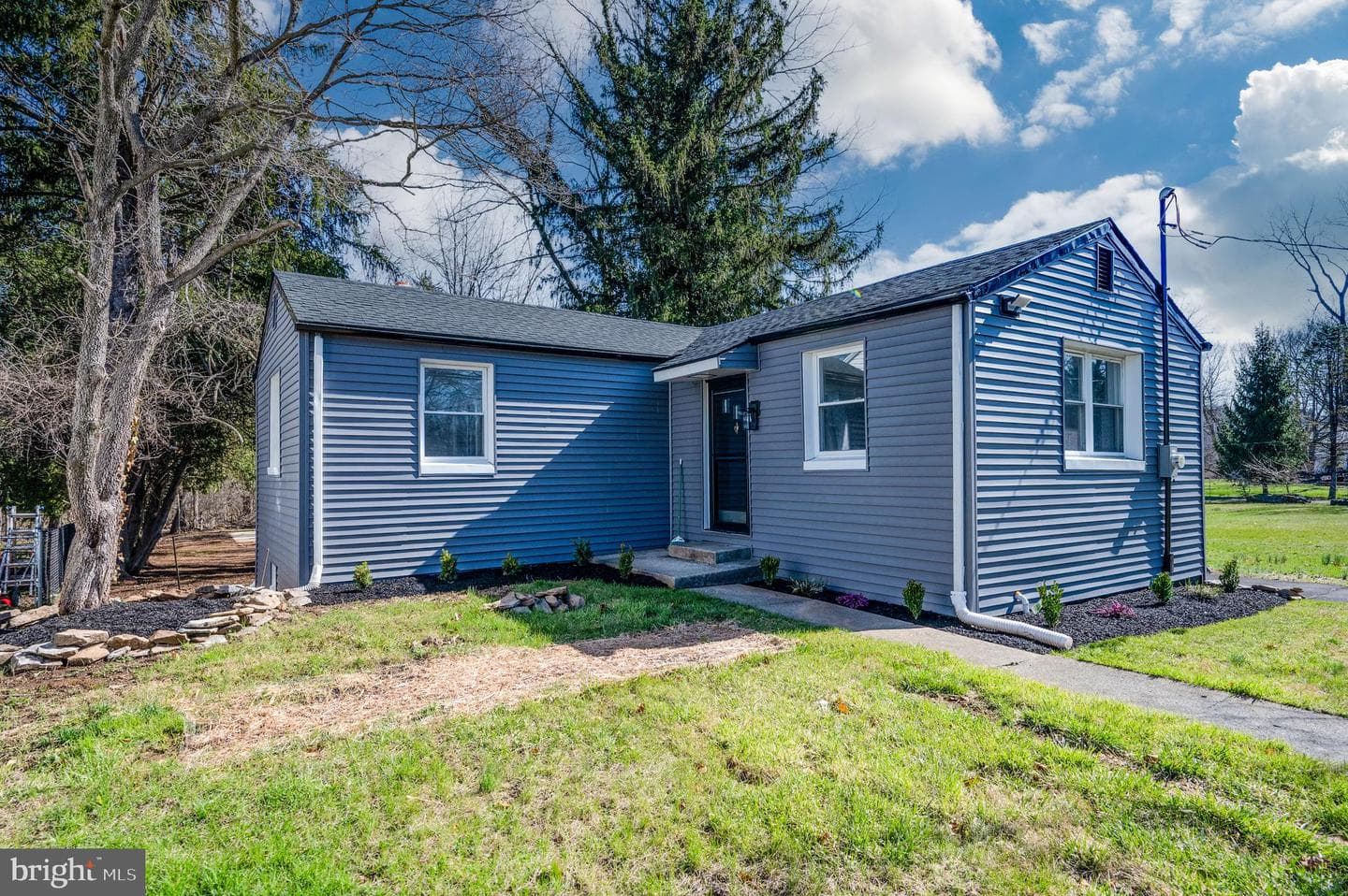 3247 State Hill Road photo 1
