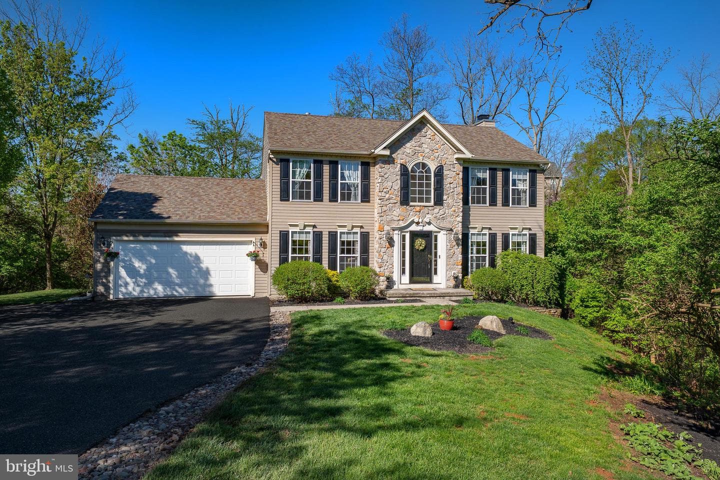 903 Maplewood Drive