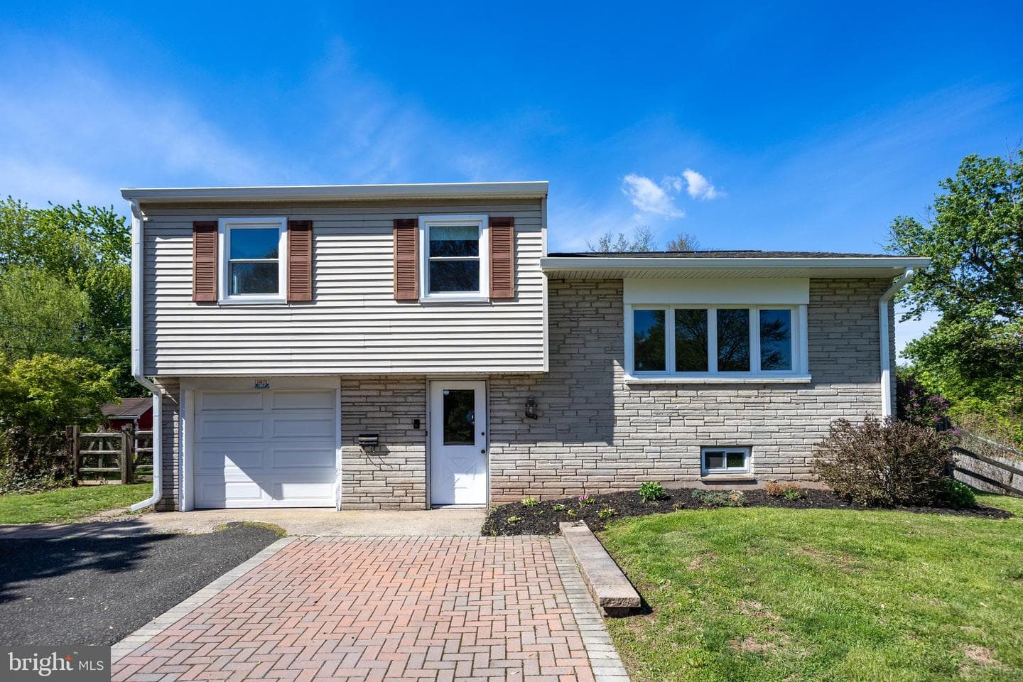 104 Briarwood Drive