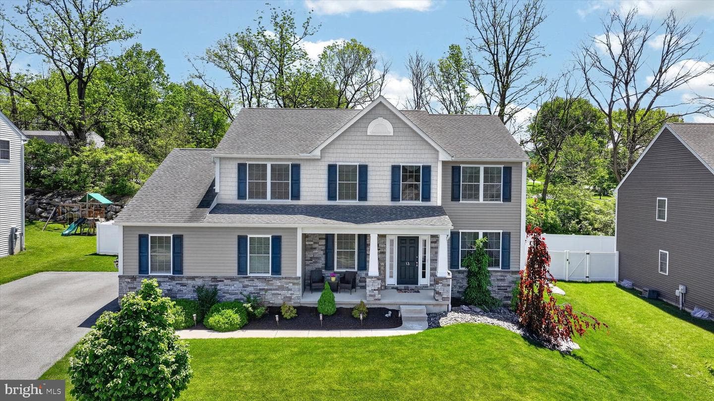 13 Stella Drive