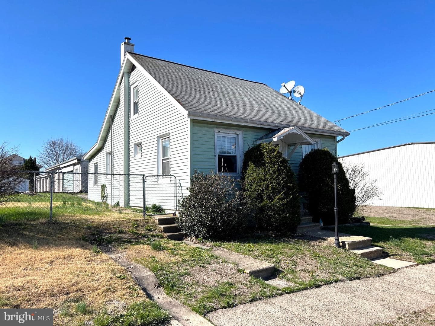 237 S Franklin Street photo 1
