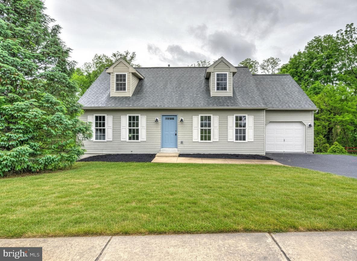 338 Dogwood Lane