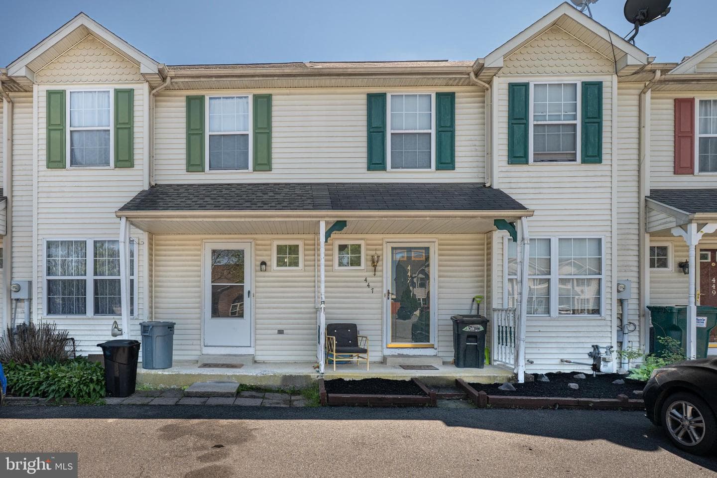 445 Hoch Road photo 1