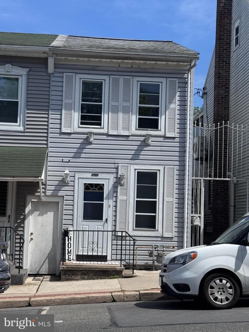 458 W Main Street