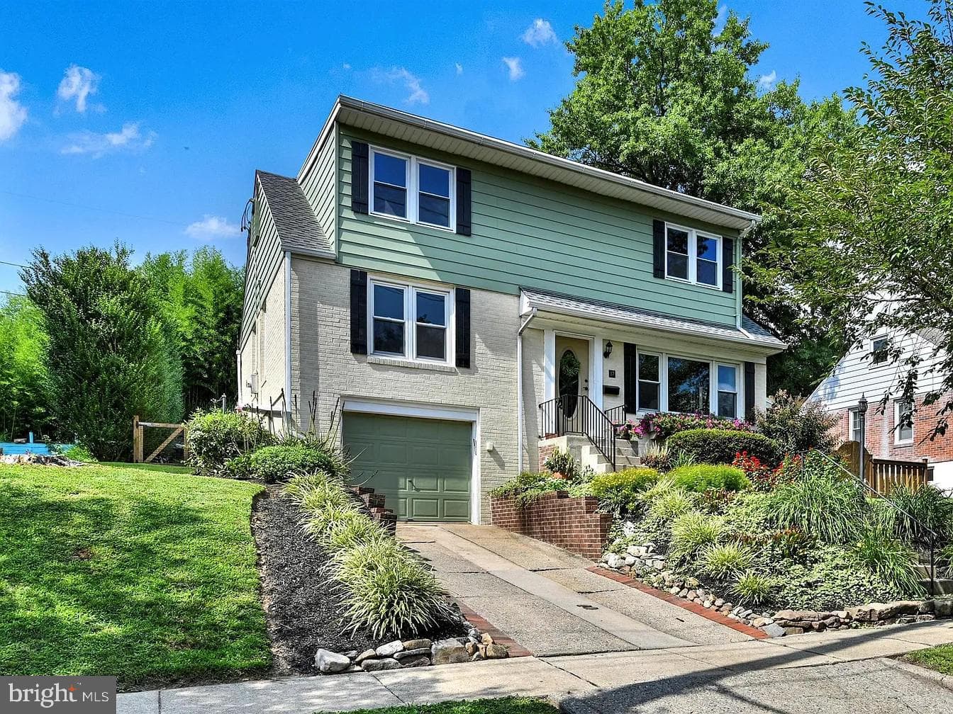 17 E Park Road